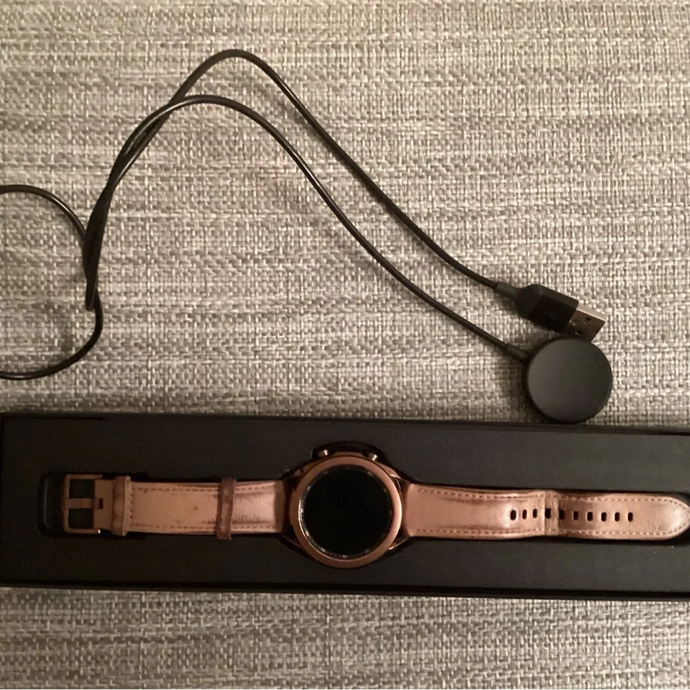 Samsung Galaxy Watch3 Rose Gold Watch - Picture 2 of 16